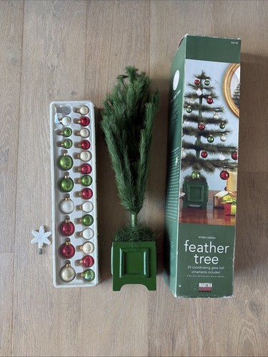 Martha stewart feather - martha,