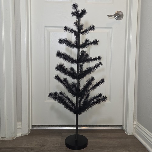 Vintage tall black feather - 35",